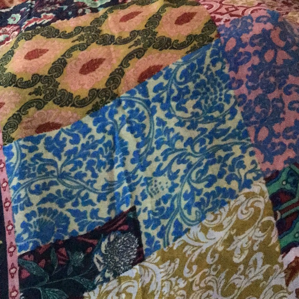 More arrived, please read update! 🌺70” x 35” - Picture 9 of 10